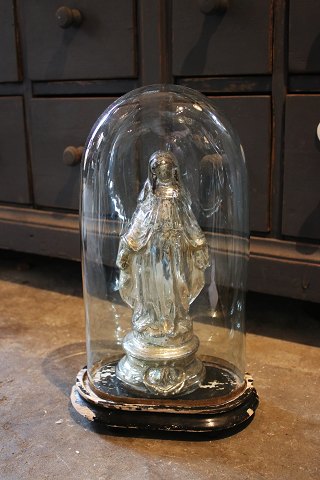 Decorative, old oval French glass Dome / Globe on a black wooden base for 
exhibition. H:41cm...