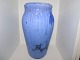 Antik K 
præsenterer: 
Royal 
Copenhagen
Stor blå 
krystalglasur 
vase af 
Frederik 
Ludvigsen - 
unika