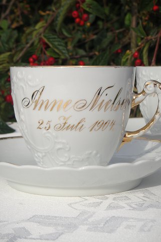 Par gamle kaffekopper