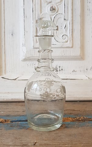 Small decanter carafe - 20 cm.