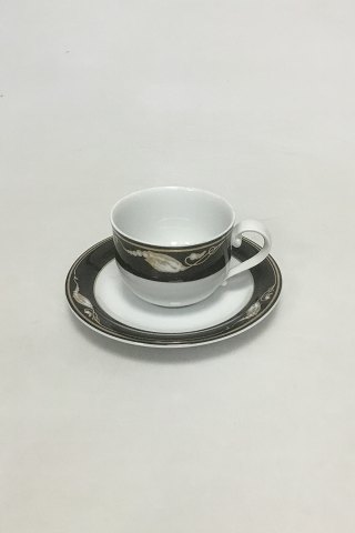 Royal Copenhagen Magnolia,Kaffekop med underkop No 072/073