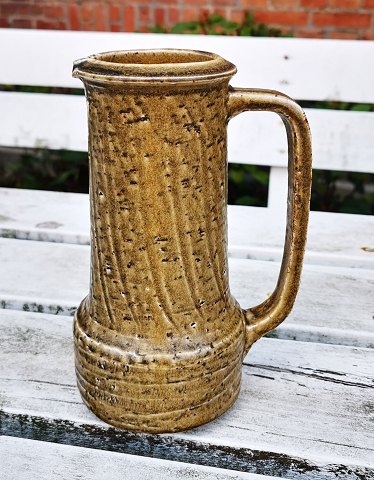 Saxbo ceramic pitcher by Edith Sonne Bruun