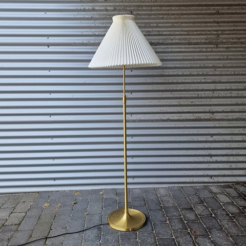 Le Klint standerlampe
model 329