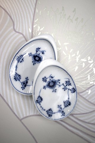 Royal Copenhagen Blue Fluted Plain Oyster Bowl...