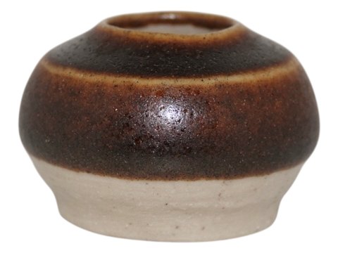 item no: 615718