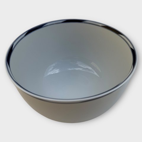 item no: 615738