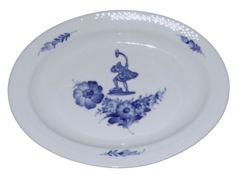 Blue Flower Braided Man with a horn
Platter 33.4 cm.