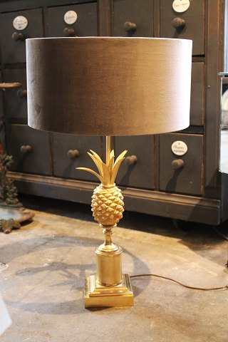 Gilded bronze "Pineapple" table lamp from the 70s from La Maison Charles...