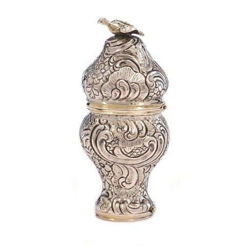 Danish silver vinaigrette by Christian Andersen, 
Leck, 1797-1831.
H: 7,6cm