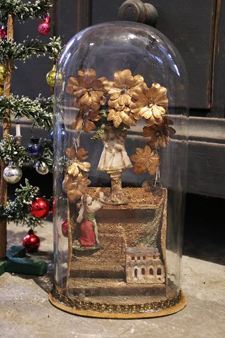 Antik , religiøs glas globe med Madonna figur og blomster dekorationer...