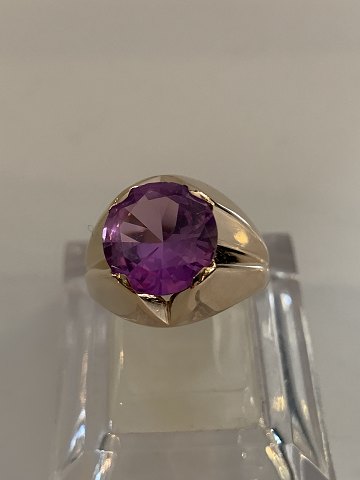 Vintage Ladies Ring with Purple Stone 14 Karat GoldSize 54