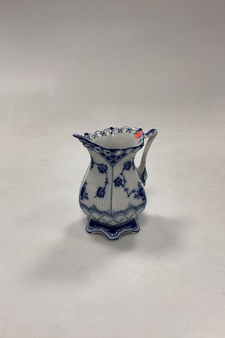 Royal Copenhagen Musselmalet Helblonde Flødekande No. 1032