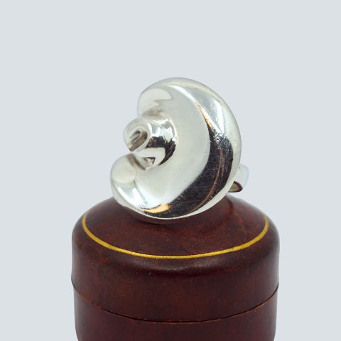 Hans Hansen; Large ring of sterling silver