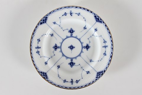 Royal Copenhagen Blue Fluted Half LaceAntique Flat Plate with gold rim Ø 22 cm