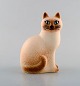 Lisa Larson for K-Studion / Gustavsberg. Cat in glazed ceramics. Late 20th 
century.