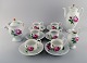 Antique Meissen coffee service in hand-painted porcelain with pink roses for six 
people. Early 20th century.
