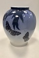 Royal Copenhagen Art Nouveau Unika Vase af Carl Mortensen med Sommerfugle fra 
1898 No 6833