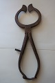 ViKaLi 
præsenterer: 
Antik 
kandistang/sukkertang
Håndsmedet 
i jern
L: 20cm
Fra ca. 1850