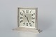 L'Art presents: 
Art Deco 
silver-plated 
mantel clock