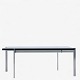 Poul Kjærholm / 
Fritz Hansen.
PK 61 - 
Sofabord med 
...