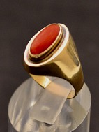 8 karat guld ring  med koral