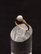 14 karat guld ring med gte perle