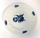 Lundin Antique 
presents: 
Royal 
Copenhagen. 
Blue flower. 
Dinner plate. 
Model 8549. 
Diameter 25.5 
cm. (2 sorting)