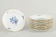 L'Art presents: 
Meissen
12 plates, 
early 20th 
century.