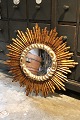 K&Co. presents: 
Fine, old 
sun mirror in 
gilded / 
silvered wood 
and with 
original old 
mirror glass...