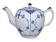 Antik K 
presents: 
Blue 
Fluted Half 
Lace
Small teapot