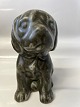 Johgus, Figur hund, Bornholmsk keramik.Højde 12,5 cm.