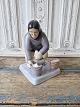 Karstens Antik præsenterer: B&G figur - Grønlandsk kvinde no. 2416
