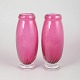 L'Art præsenterer: Pair of Chribska glasvaser.