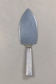 Danam Antik præsenterer: Georg Jensen Bernadotte Sterling Sølv Kagespade No. 192