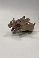Danam Antik præsenterer: Royal Copenhagen Figur af Gravhunde Par No. 2120