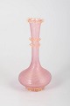 L'Art præsenterer: Murano vase.