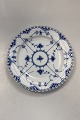 Danam Antik præsenterer: Royal Copenhagen Musselmalet Helblonde Middagstallerken No. 1084