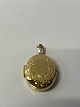 Antik Huset præsenterer: Vedhæng/medaljon i 14 karat guld, Højde 43,02 mm.