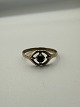 8 Karat Guld ring med sort sten