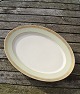 Dagmar med guld porcelæn, store, ovale fade 40cm