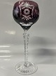 Antik Huset præsenterer: Rømer Glas Rødvin Aubergine.Højde 20,7 cm