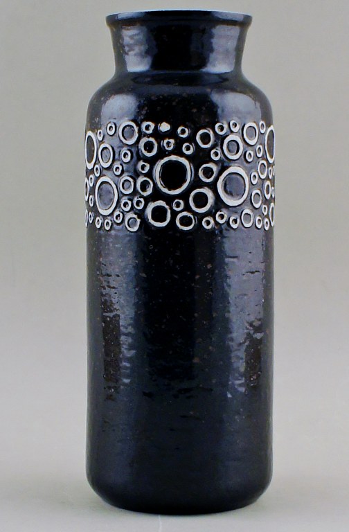 Gustavsberg, Britt-Louise Sundell (b. 1928) ceramic vase.