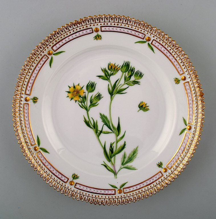 Royal Copenhagen Flora Danica Salad plate # 20/3573.
