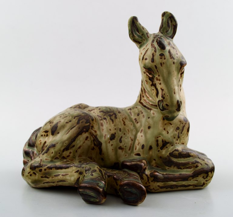 Royal Copenhagen figurine in ceramic, Knud Kyhn # 21516, foal.