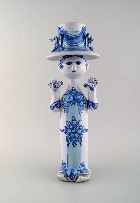 Bjørn Wiinblad ceramics, blue lady with two birds.
Decoration number M36.