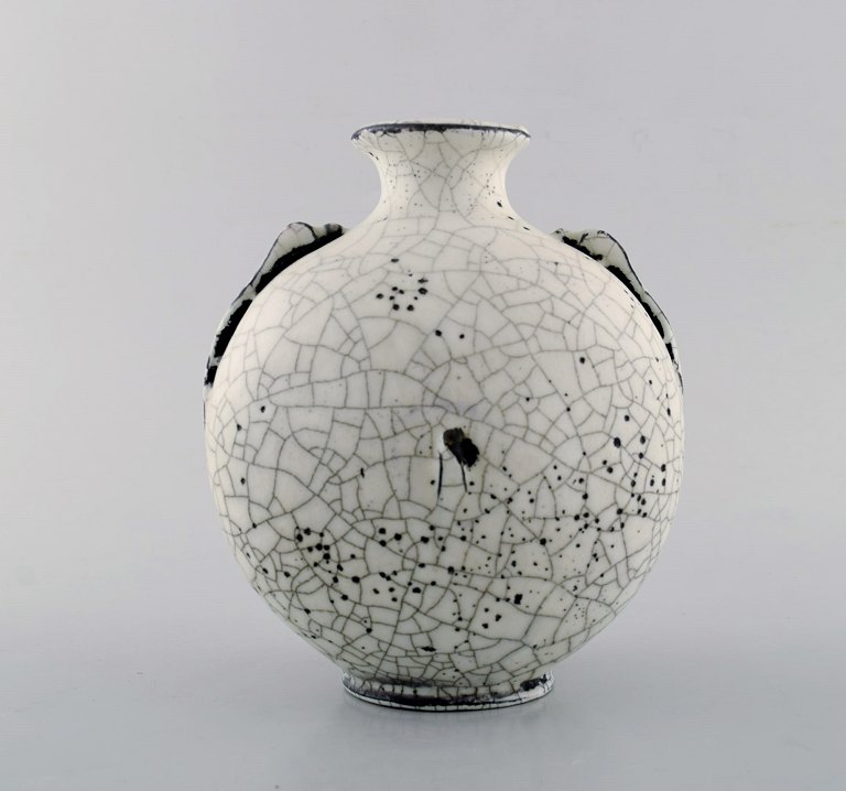 Svend Hammershøi for Kähler, Denmark. Vase in glazed stoneware. Beautiful gray 
black double glaze. 1930 / 40