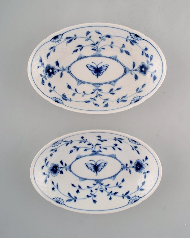 Bing & Grondahl / B&G, "Butterfly". Two early oval dishes in hand-painted 
porcelain. Early 20th century.
