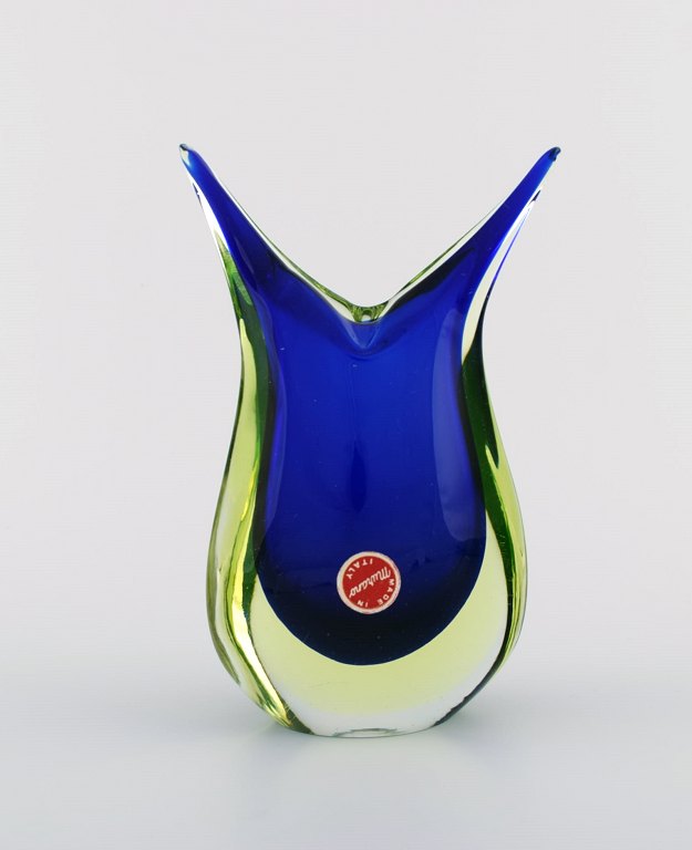 Murano vase in blue mouth blown art glass. Italian design, 1960s.
