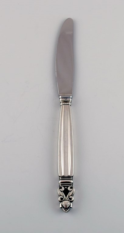 Georg Jensen Acorn dinner knife in sterling silver and stainless steel.
