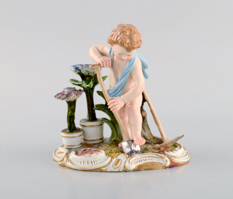 Antique Meissen figure in hand-painted porcelain. Boy Gardener. Late 19th 
century.
